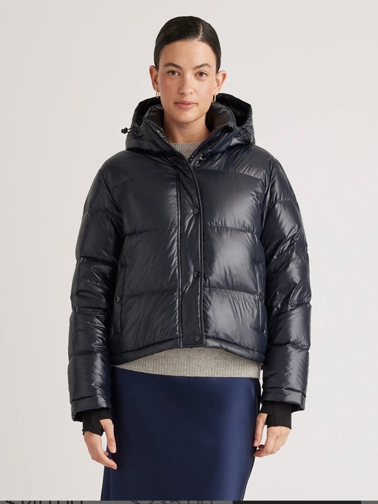 Quince Jackets & Blazers - QUINCE Responsible Down Cropped Puffer Jacket Shiny Black Large